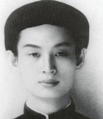 Đức Huỳnh Giáo Chủ Phật Giáo Hòa Hảo