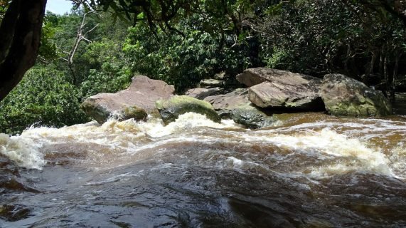 Popokvil_Waterfall_-_Bokor Popokvil_Waterfall_-_Bokor